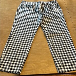 Loft Chic Checkered Trousers
